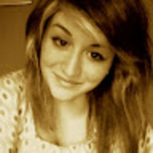 Meet your Posher, Alexandra